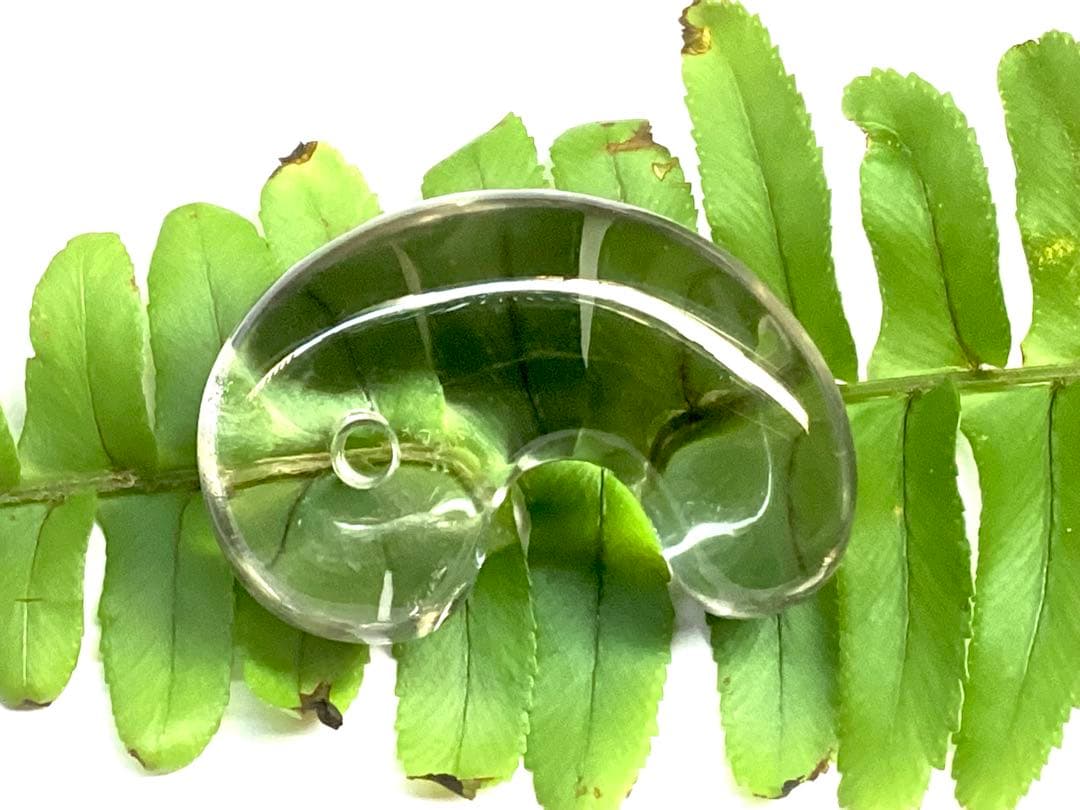 ✳激希少*勾玉　黒平向山鉱山水晶スモーキークォーツ成長過程　本物守護石に鑑別書付