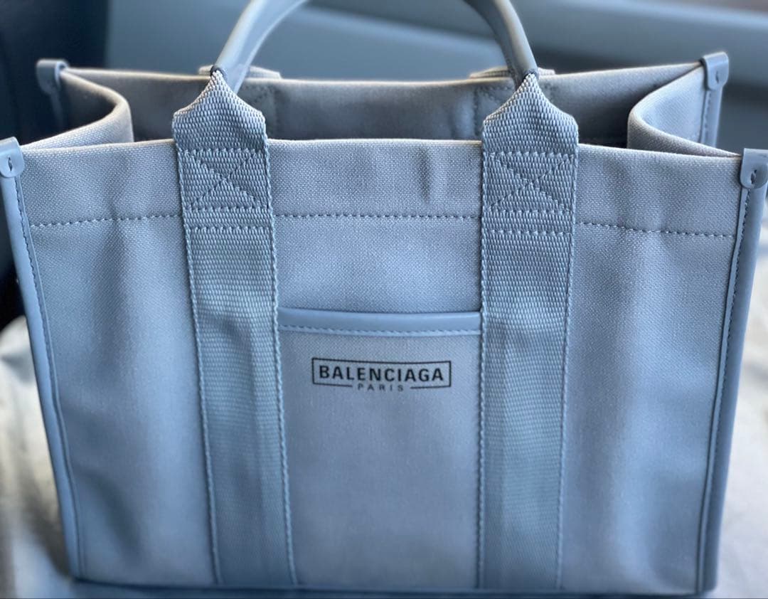 バレンシアガトート