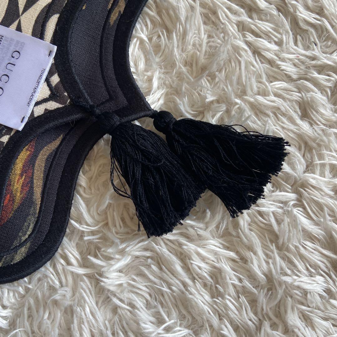 極美品　グッチ　プレイスマット　ライオン　刺繍　タッセル　742069 箱付