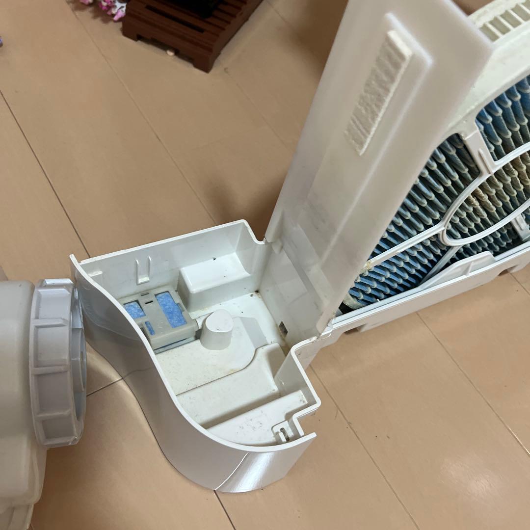 シャープ　空気清浄機　KC-H50-W 2018年製　2019年製