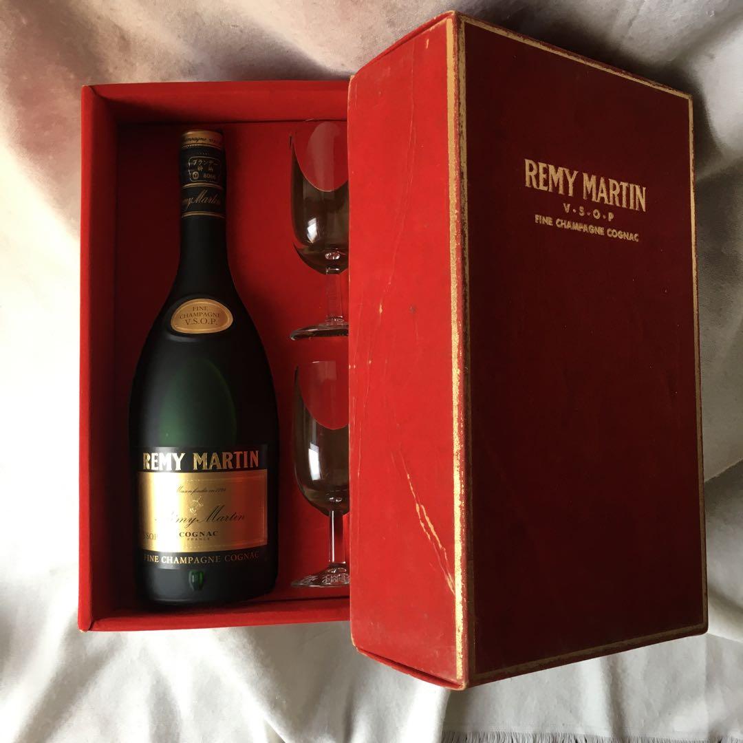 レミーマルタン　コニャック　vsop 700ml グラス付　ヴィンテージ 古酒