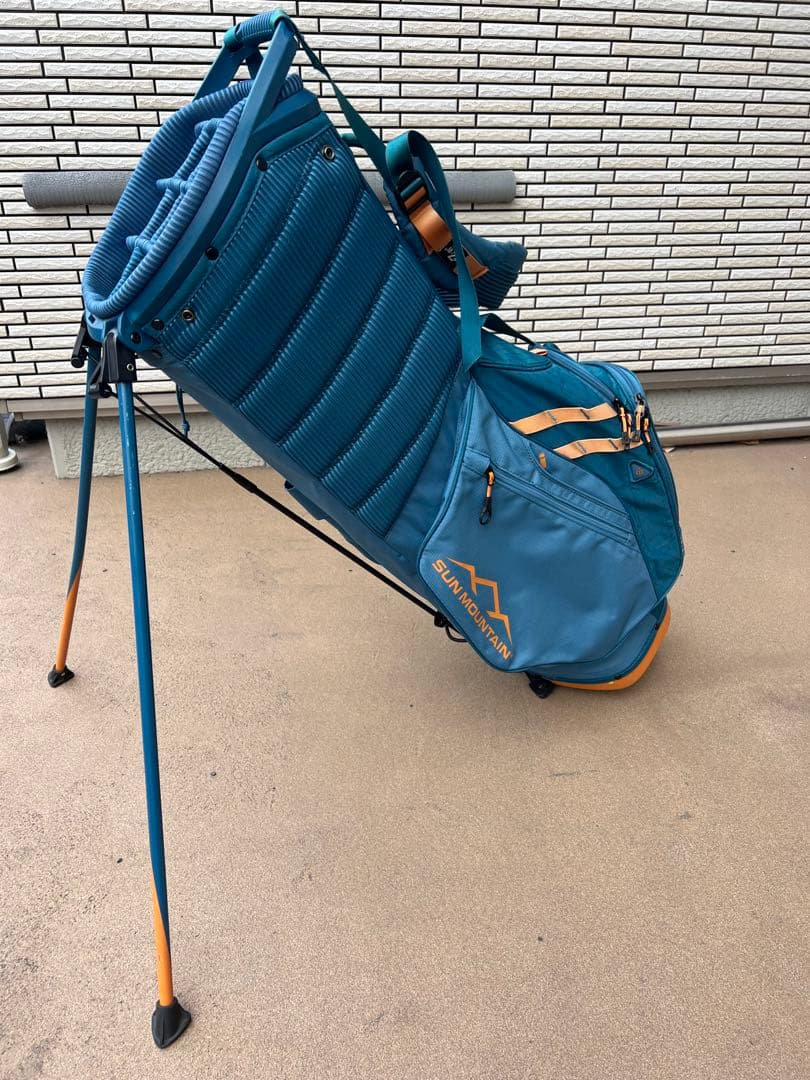 Sun mountain スタンド付きゴルフバッグ 口枠14分割