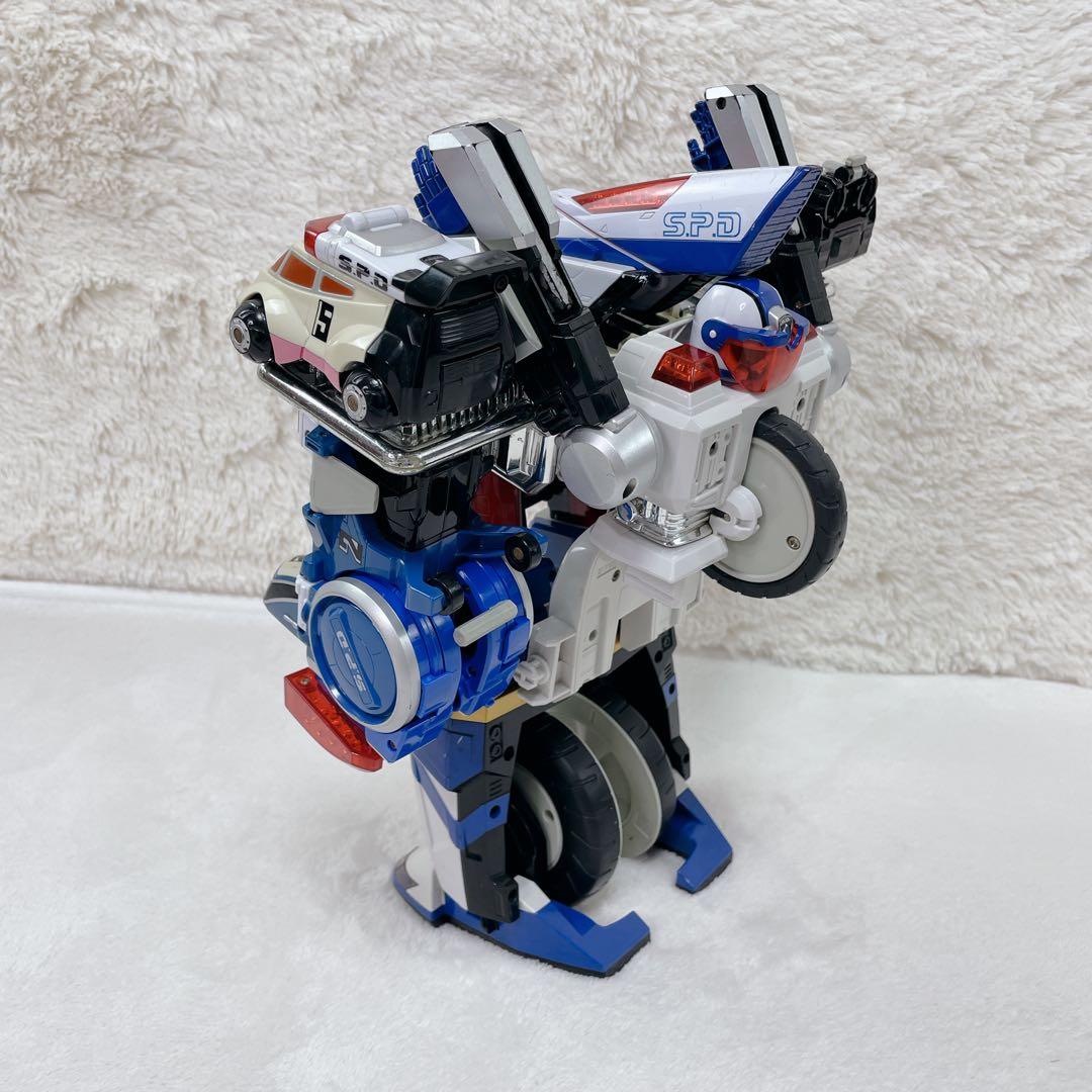 ✨ 入手困難 ✨ 特撮戦隊デカレンジャー　DXデカベースロボ セット