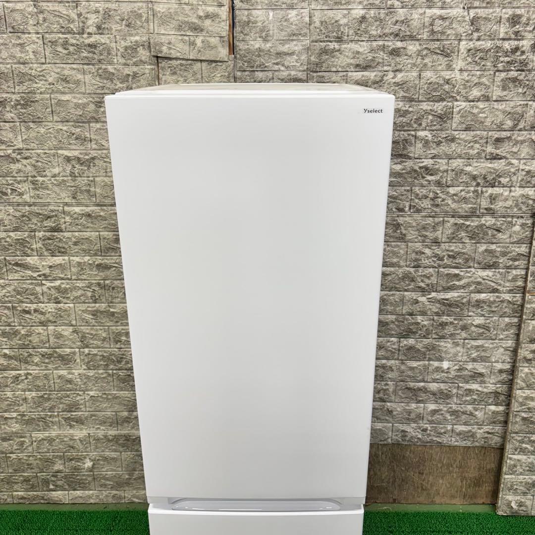 445 ヤマダ　大きめサイズ　2023年製　容量179L 小型　一人暮らし