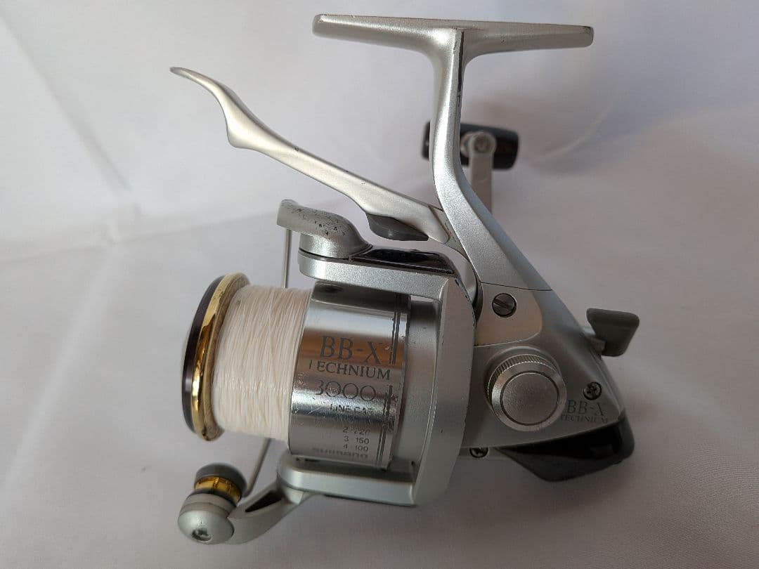 初代BBX―TECHNIUM3000スピニングレバーブレーキリール