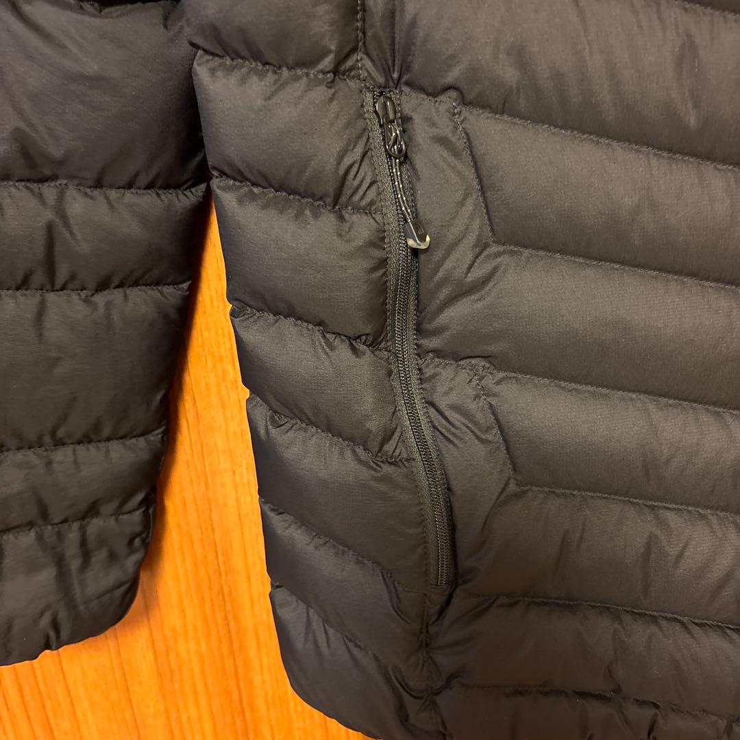 ノースフェイスサンダーラウンドネックダウンジャケット