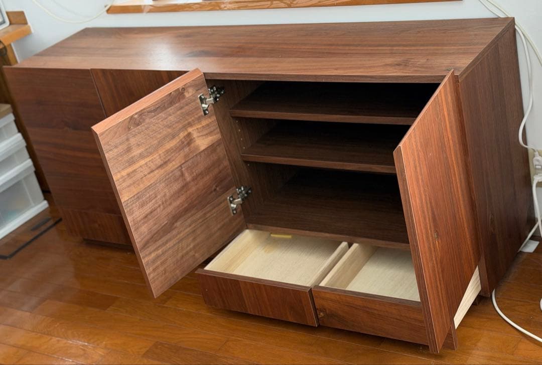 関家具（NIPPONAIRE）天然木製キャビネット