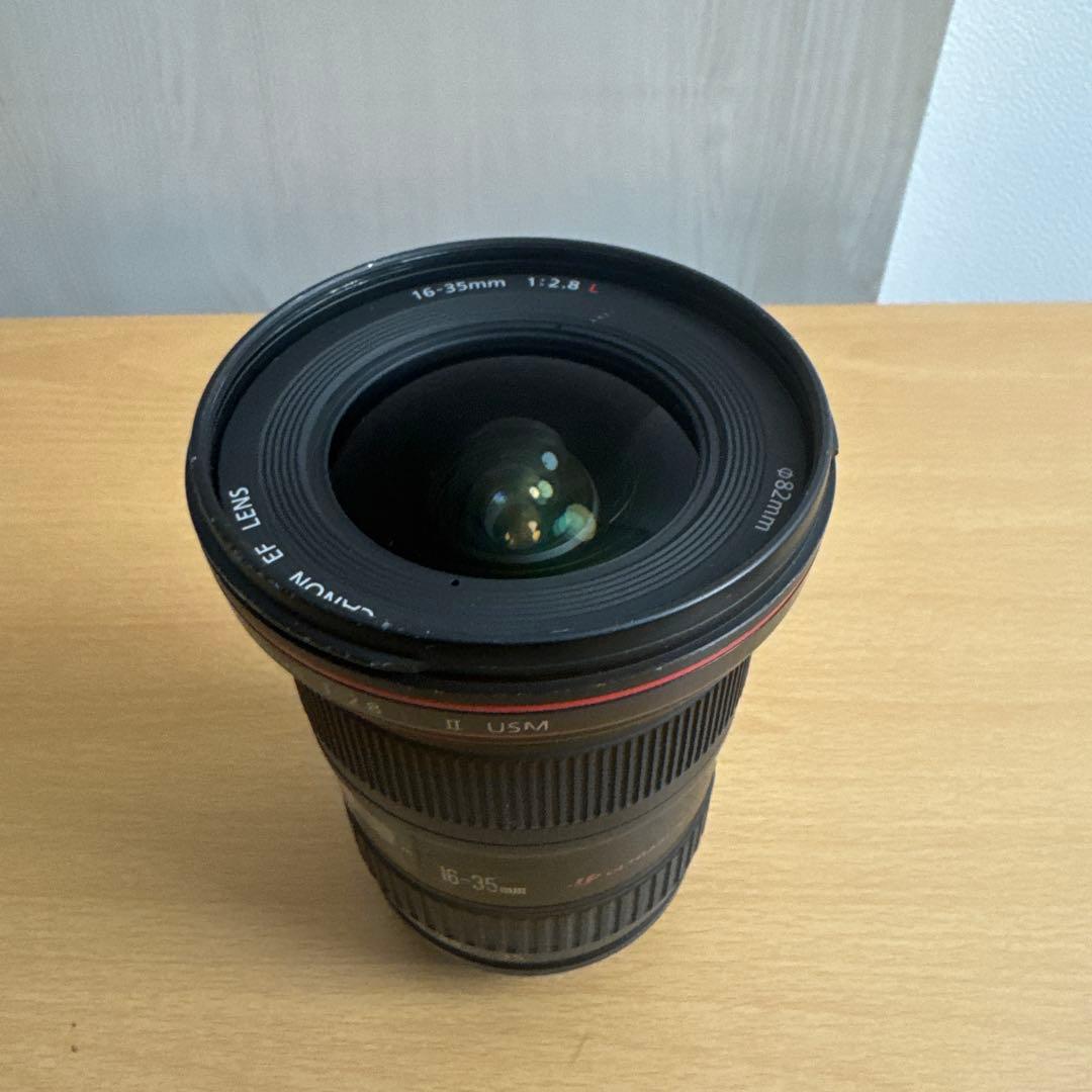 Canon EF 16-35mm f/2.8L IUSM ズームレンズ