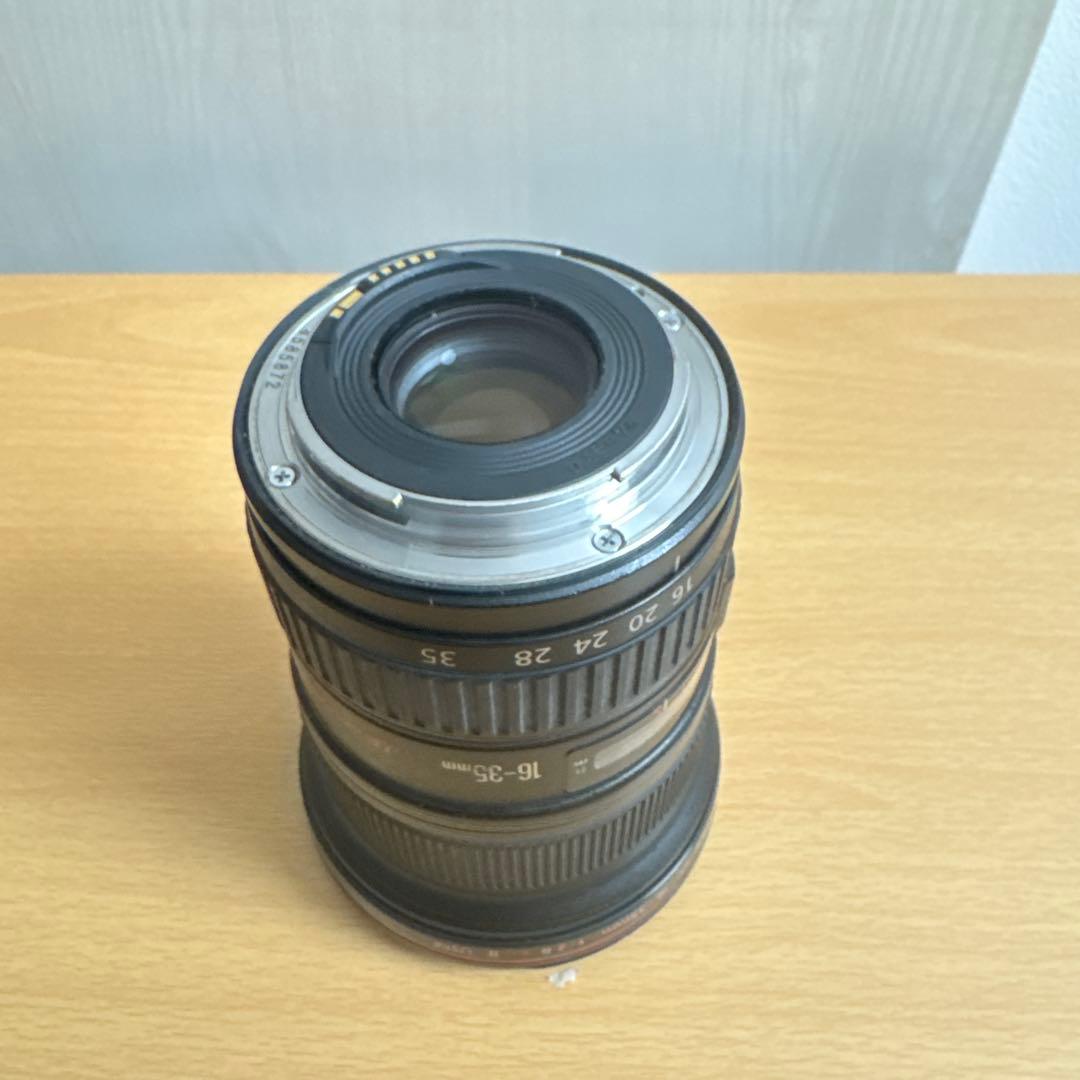 Canon EF 16-35mm f/2.8L IUSM ズームレンズ