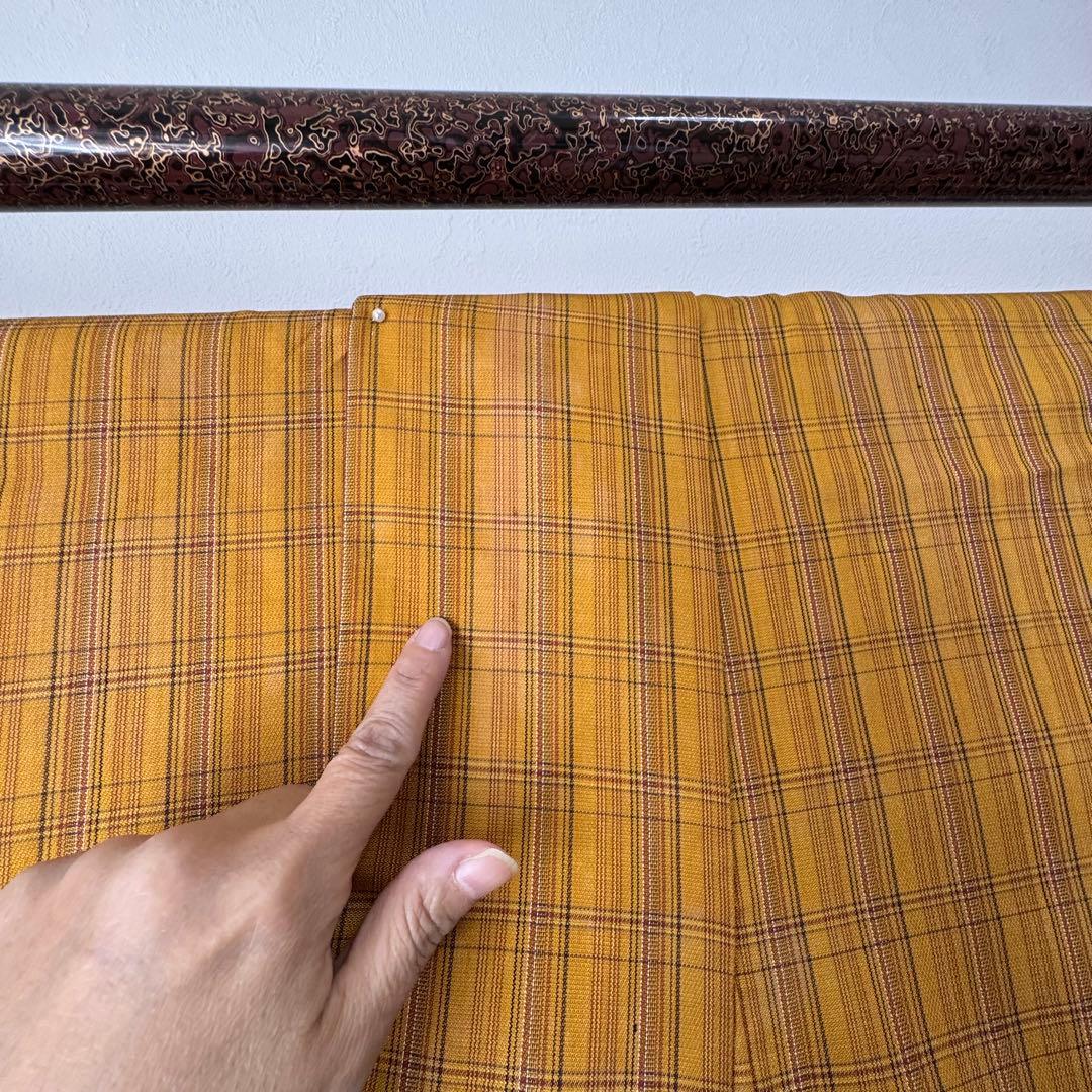 美品　本場黄八丈　綾織　現代　着物　正絹　紬　シンプル　163㎝