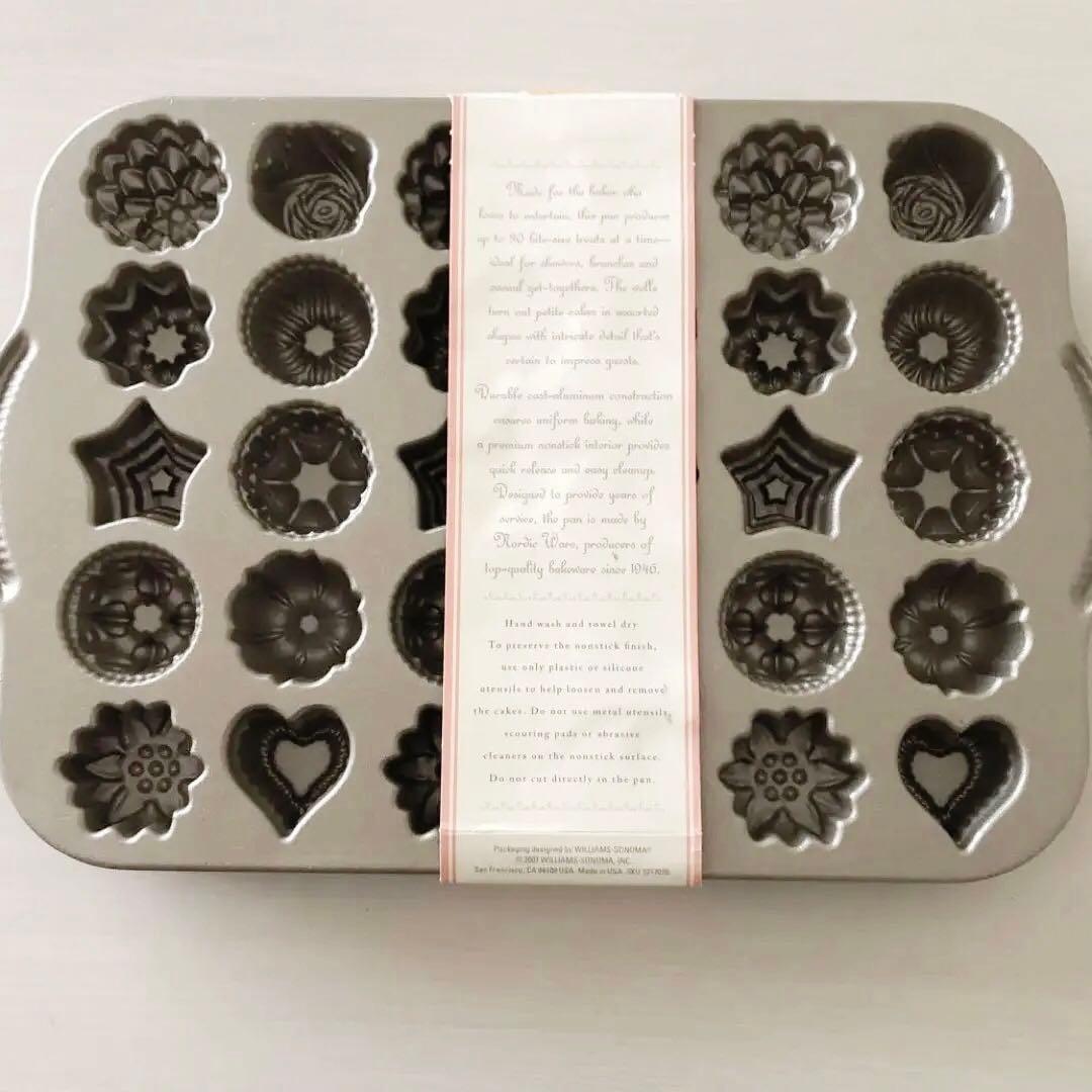 ノルディックウェア　ミニティーケーキ型　未使用品　ウィリアムズソノマ購入
