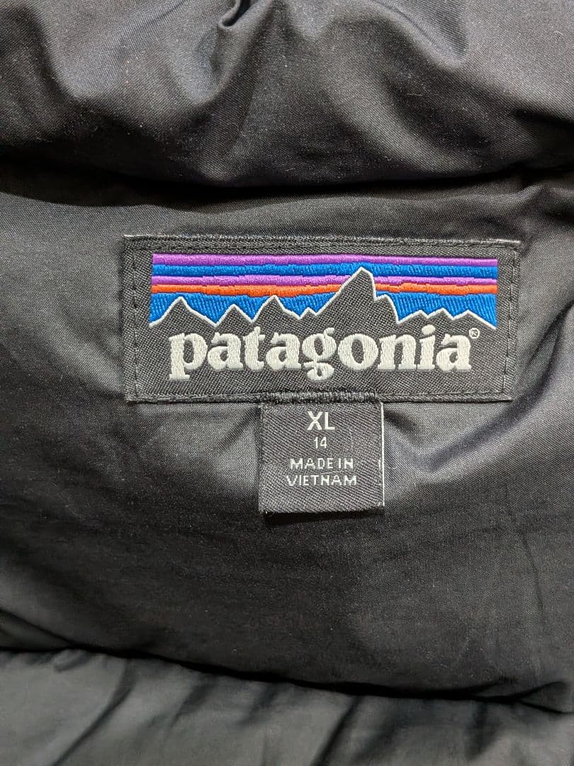 patagonia ブラック ダウンジャケット フード付き XL14