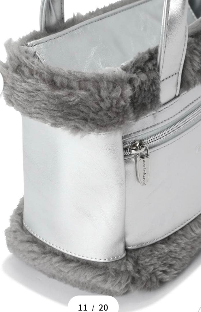 新品タグ付き　ニューバランス　合皮×ボア　カートバッグ　ゴルフ　シルバー