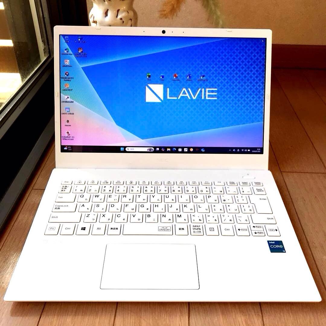 美品 NEC LaVie N1435/CAW(M.2NVMeSSD500GB)