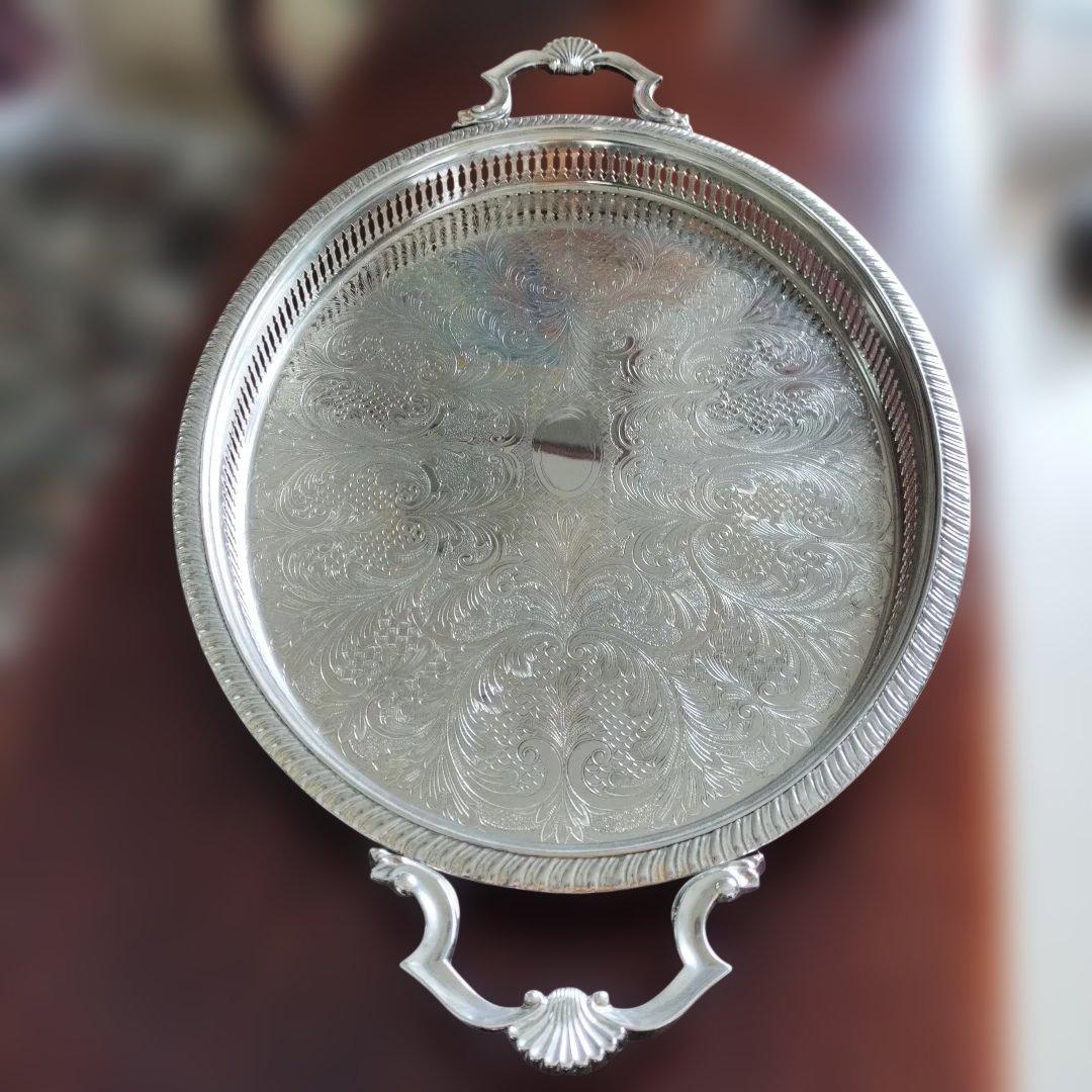 ＜英国ビンテージ＞　シルバートレイ　キャバリア　銀盆　シルバープレート