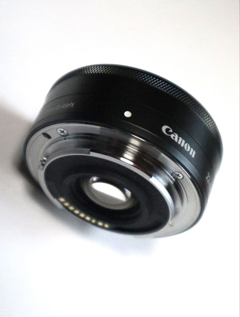 【未使用】キャノン EF-M22㎜ F2 STM 薄型パンケーキレンズ