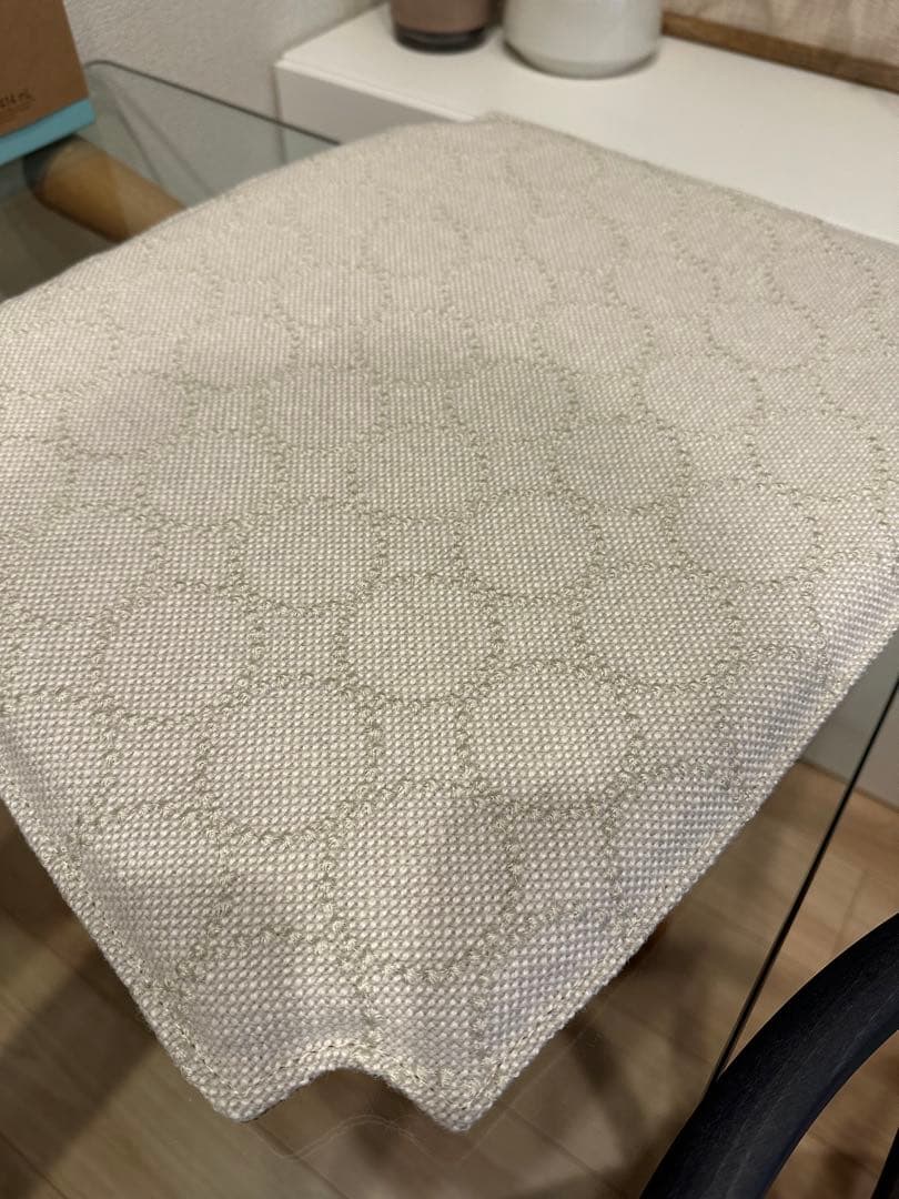 Yチェア専用シートクッション Kvadrat タンバリンハリンダル（グレージュ）