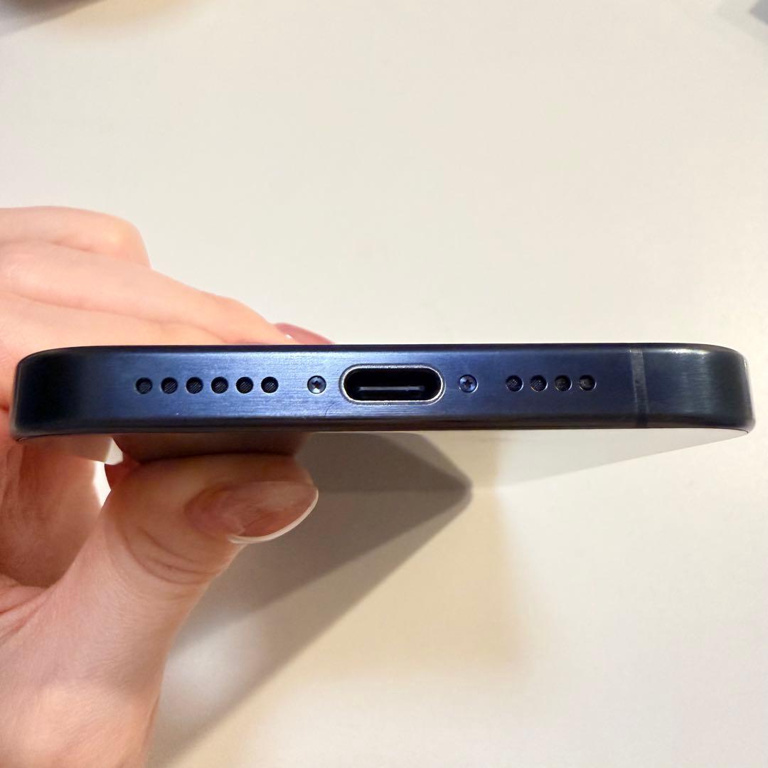 【海外版】iPhone15promax ブルー 256GB simフリー