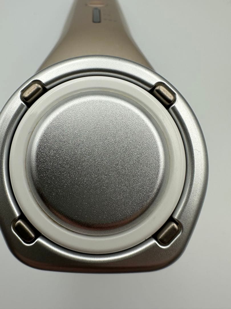 【極美品/21年製】Panasonic RF美顔器 EH-SR74