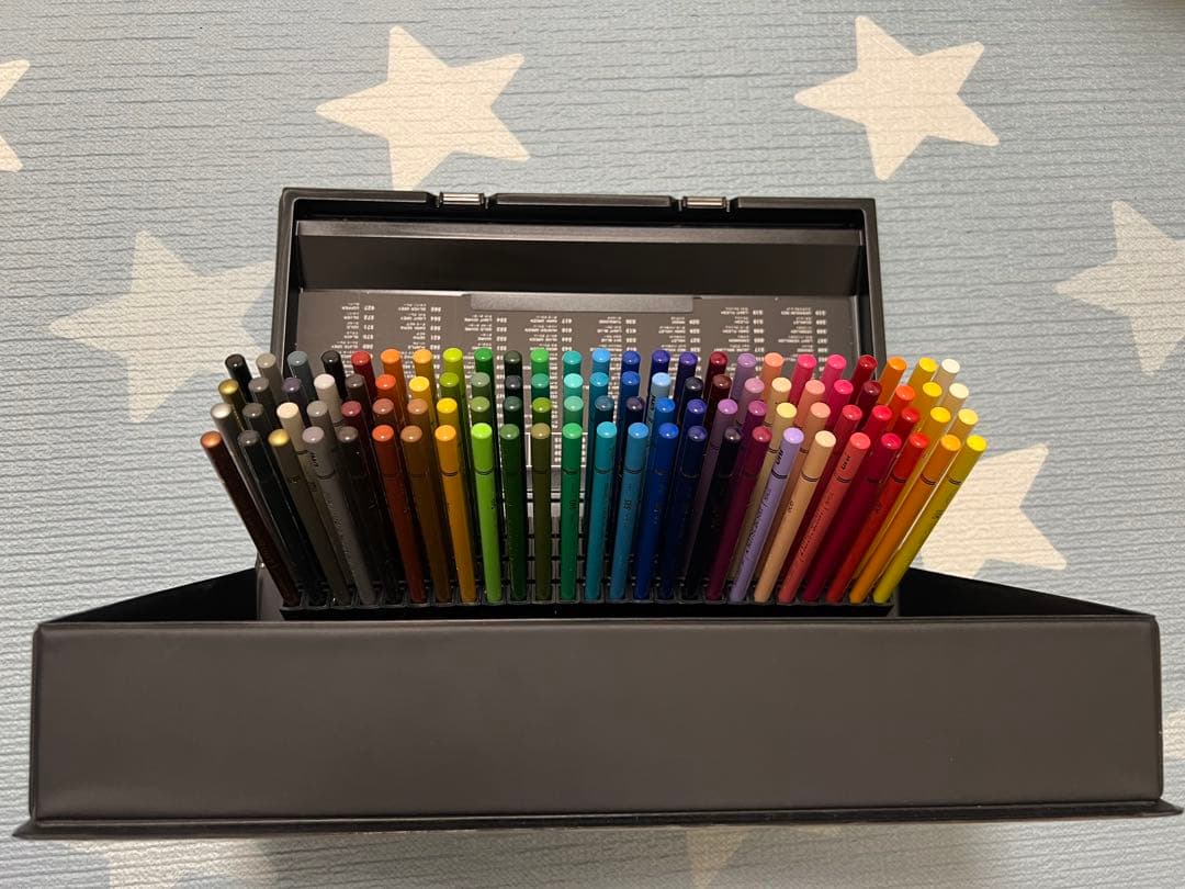 美品✨ 未使用　三菱uni 色鉛筆 ユニカラー 100色セット