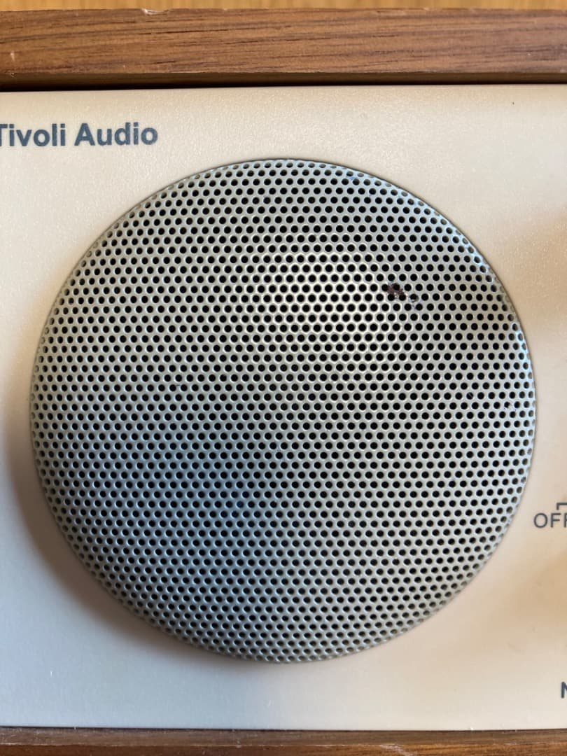 チボリオーディオ　Model Two