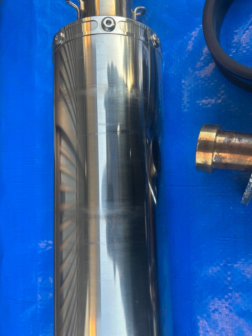 BEAMS R-EVOマフラー シグナスX台湾２型にて使用