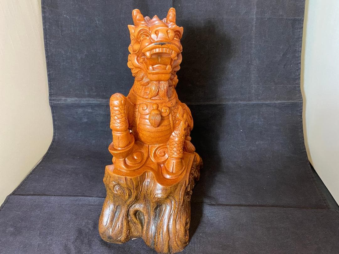 麒麟木製置物　２体セット　霊獣　人間関係　トラブル解消　幸運