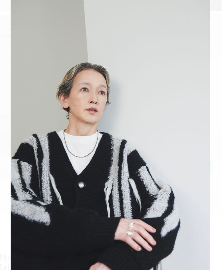 OUT OF FRAMEカーディガン フレームワーク