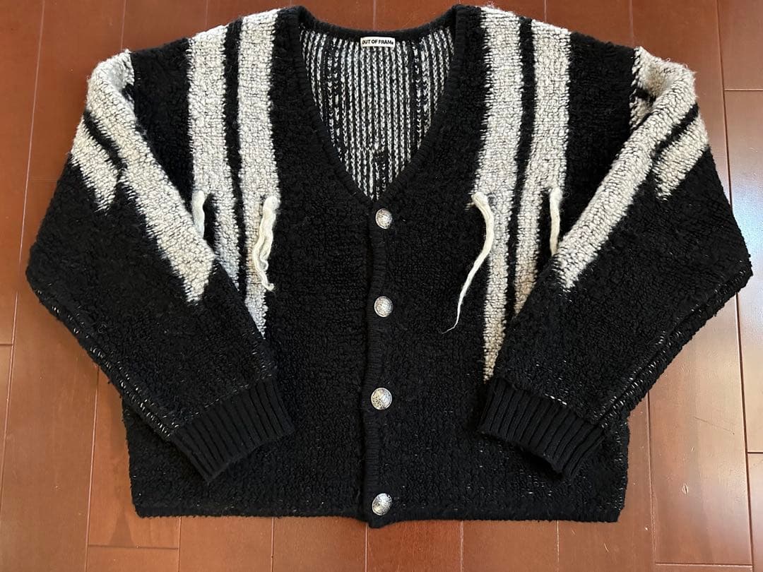 OUT OF FRAMEカーディガン フレームワーク