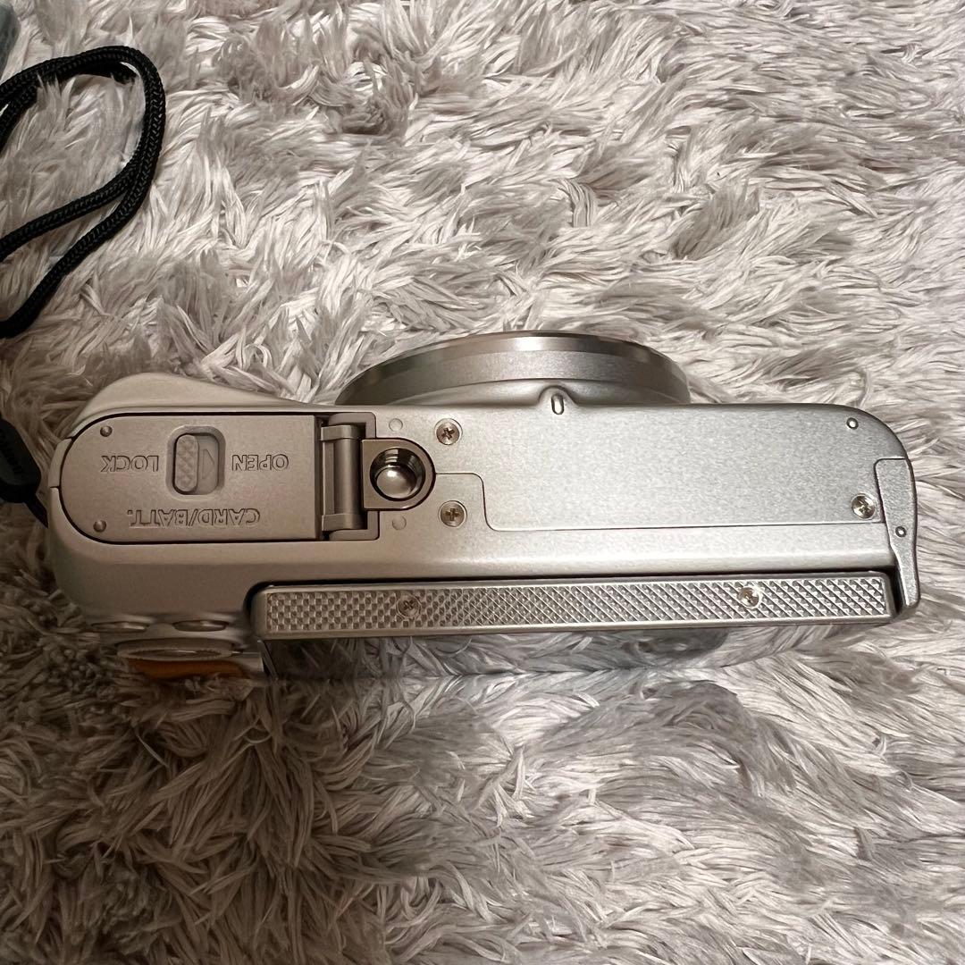 Canon SX740 HS シルバー 40倍光学ズーム