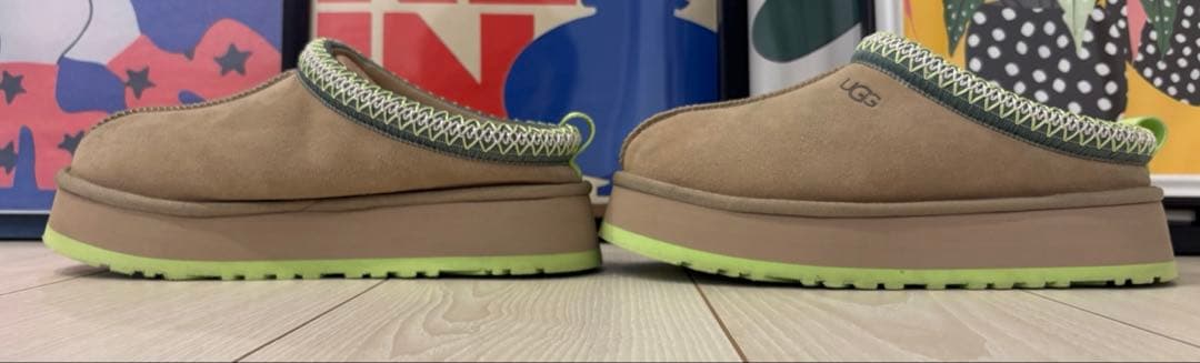 i*t様 UGG Tazz ベージュ/グリーン 8サイズ