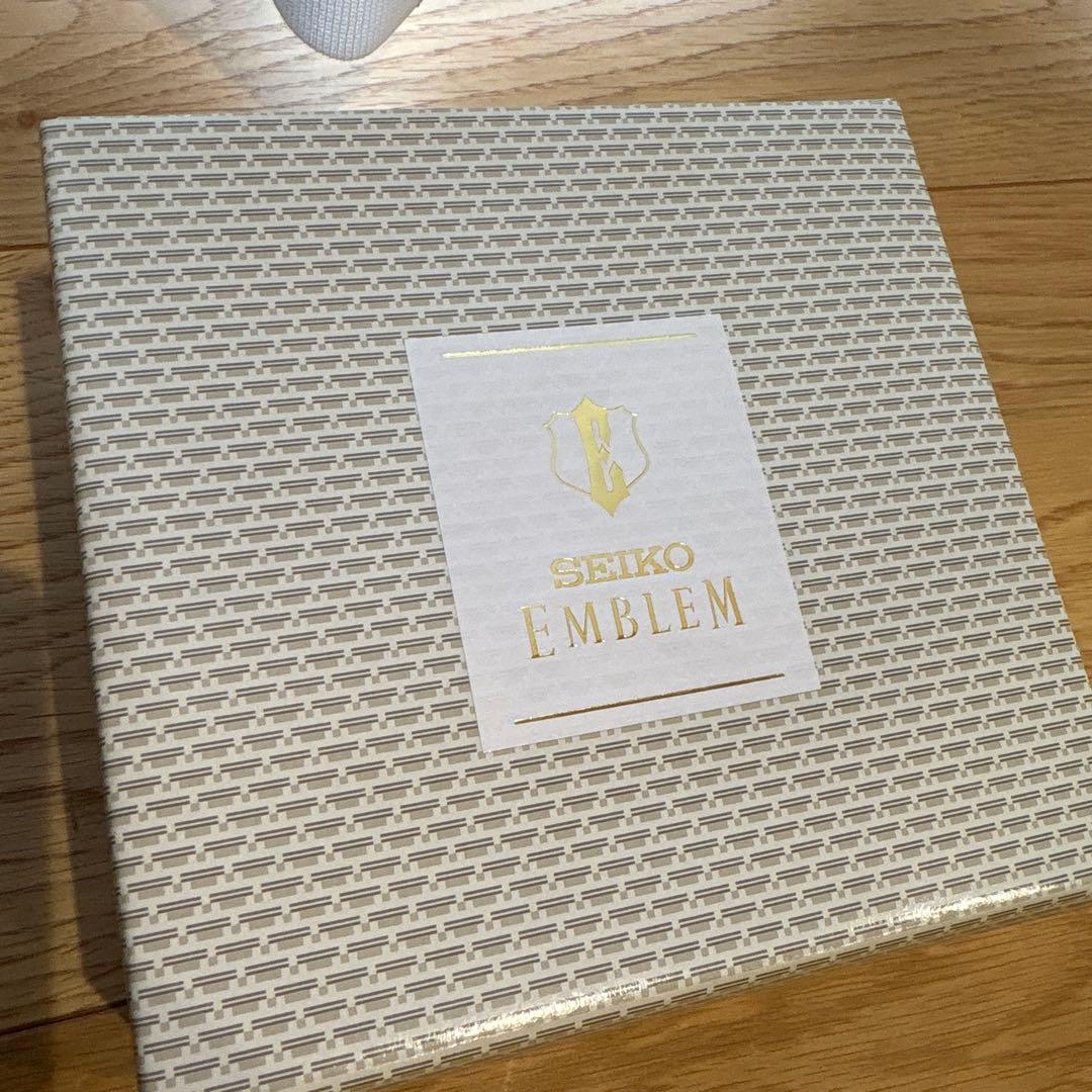 SEIKO EMBLEM 置時計 ホワイト 102mm