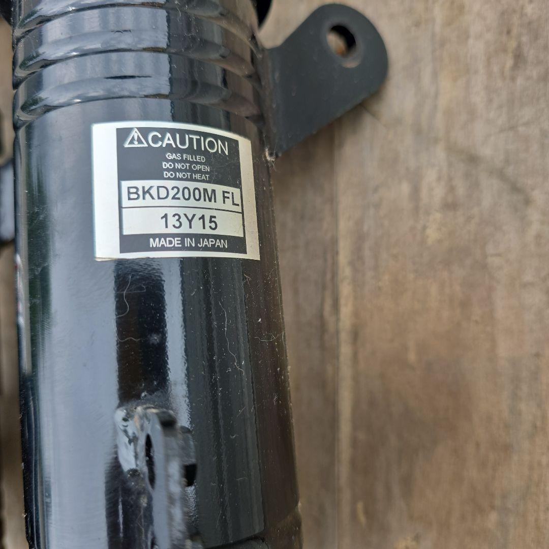 RS社車高調 RS-R Black☆i BKD200M13Y15日割中