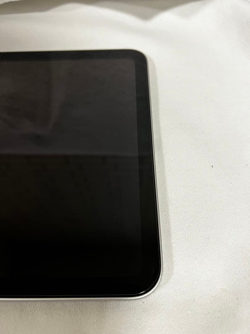 Apple iPad シルバー本体