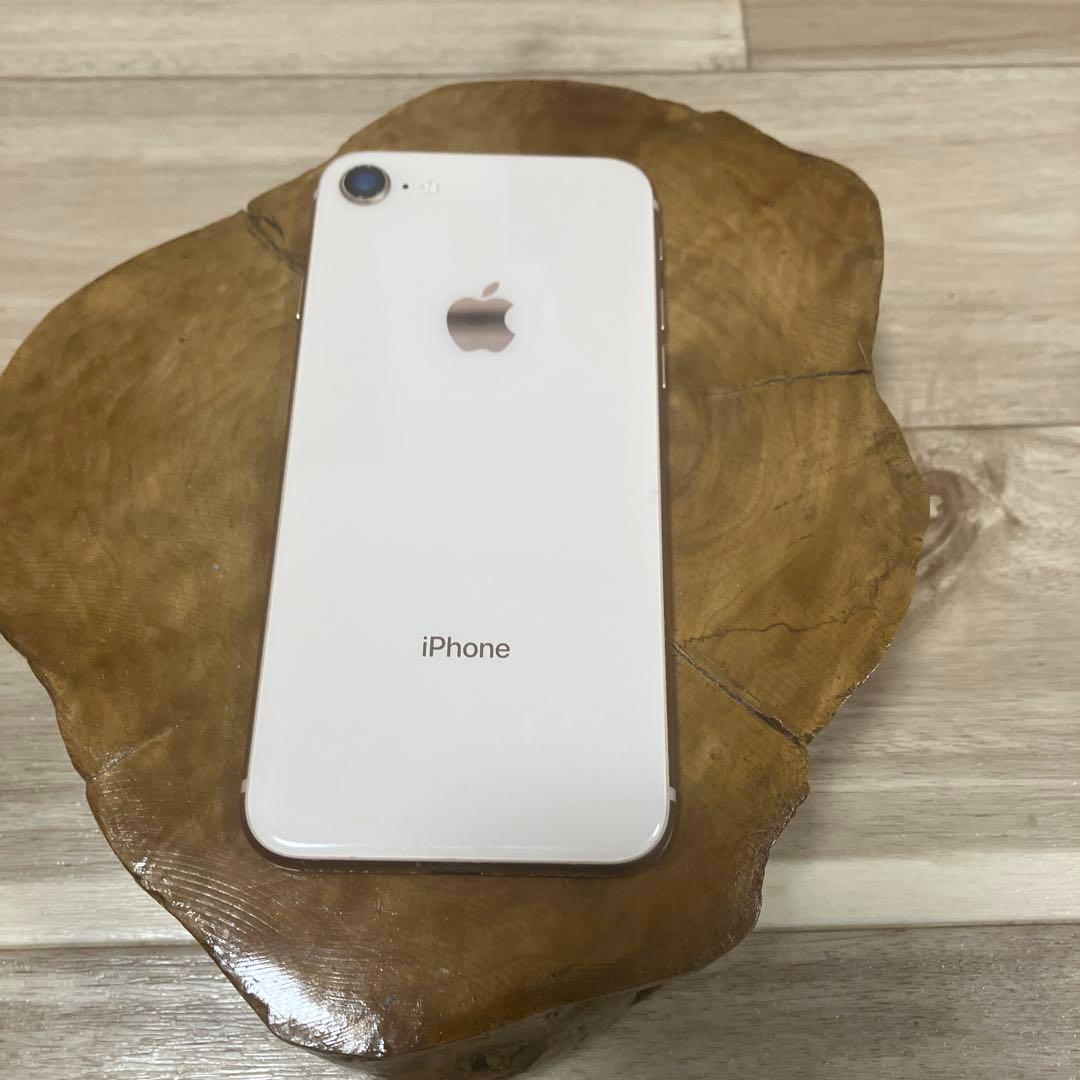 iPhone8 本体のみ