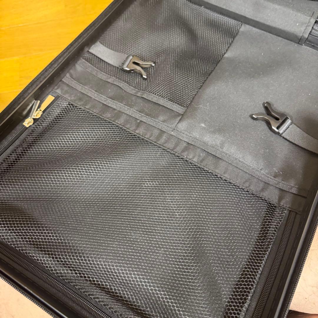 キッズキャリーケース　乗れる　スーツケース　キッズトラベルNEO 子供