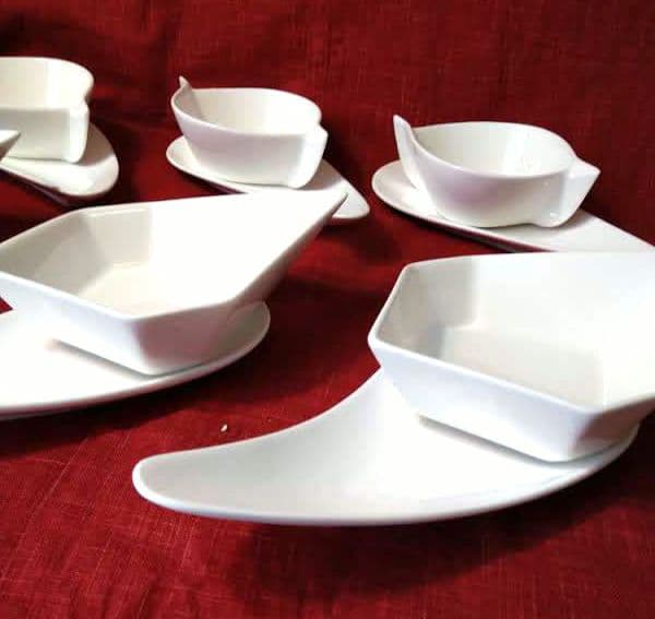 ♥大人気のパーティーセット♥素敵なディスプレイ♥新品・オシャレな3種類3組１２皿