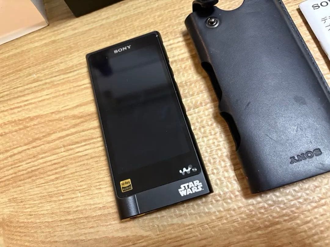 ポータブルプレーヤー WALKMAN STAR WARS High-Resolution NW-ZX2