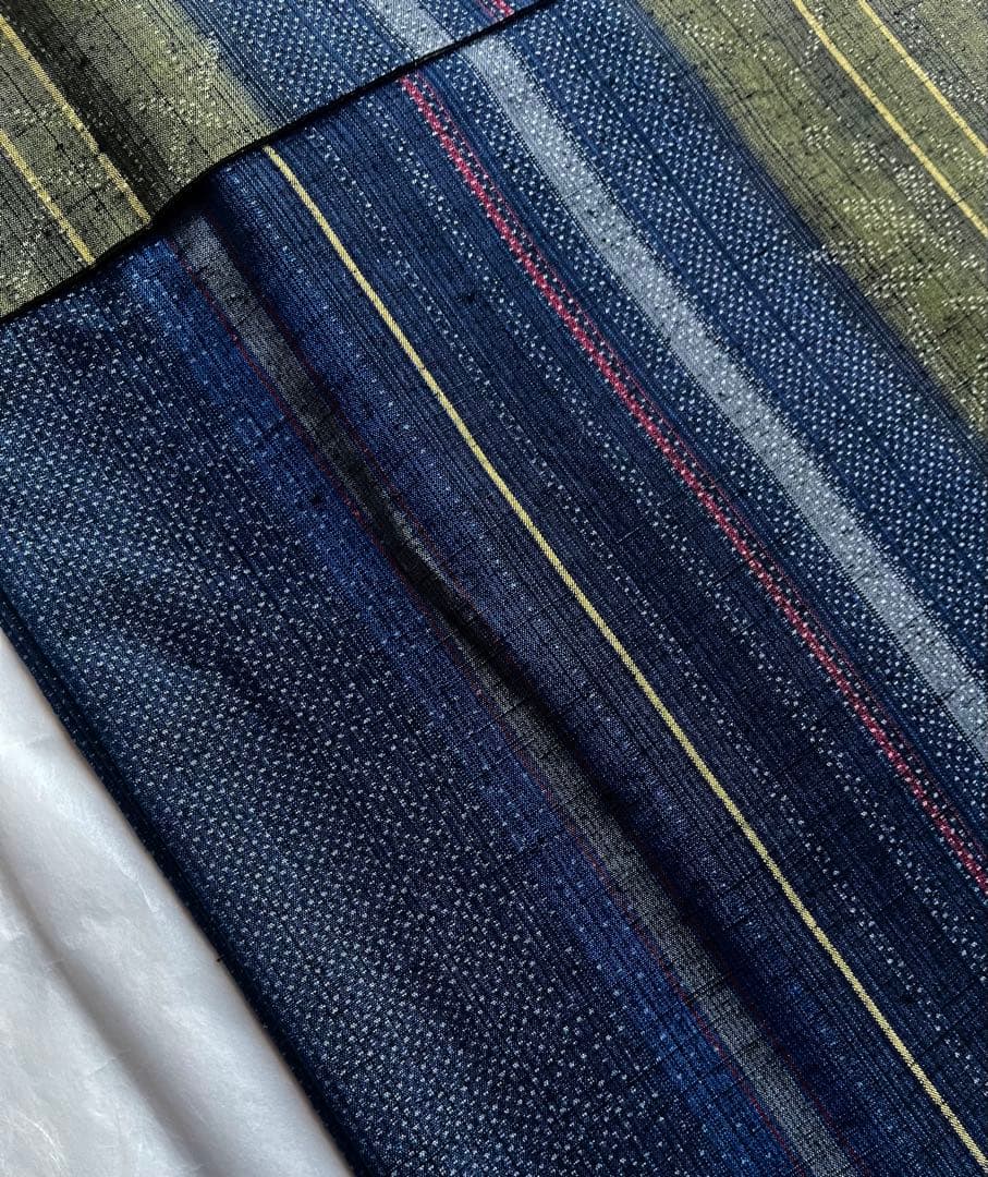 ［お値下げ中］天然草木染 結城紬 縞の着物 柄八掛 証紙付き トールサイズ