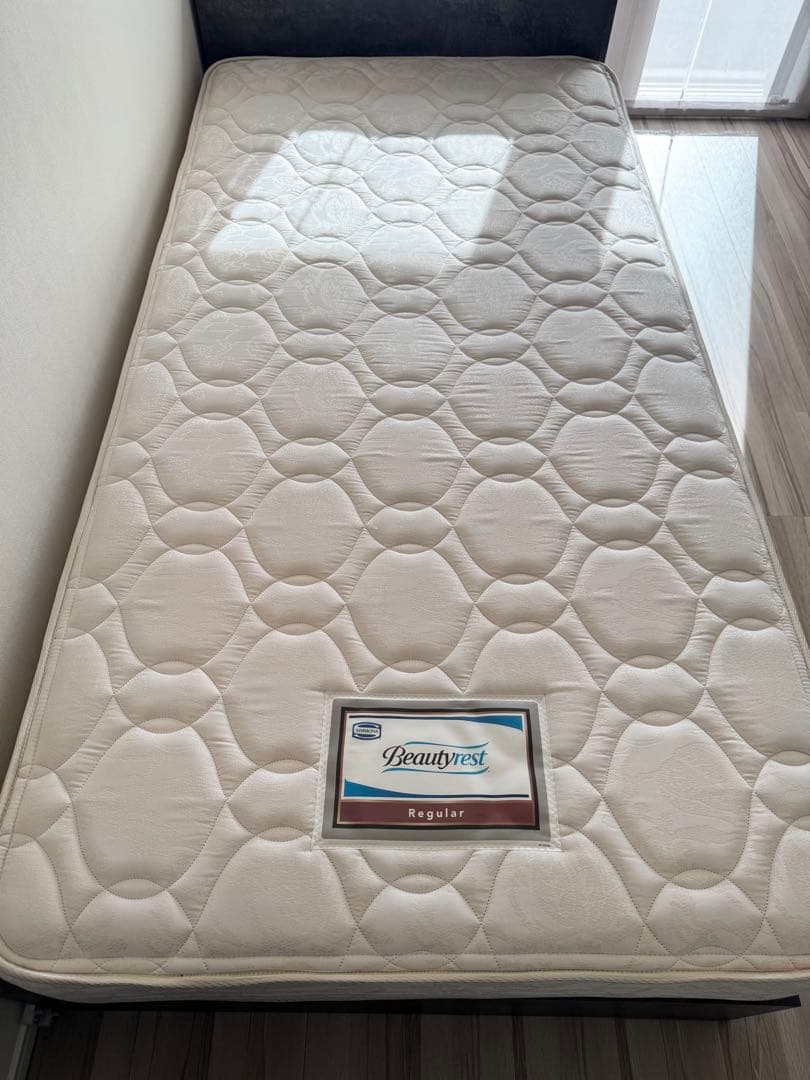 【美品】シモンズBeautyrest Regular シングルマットレス