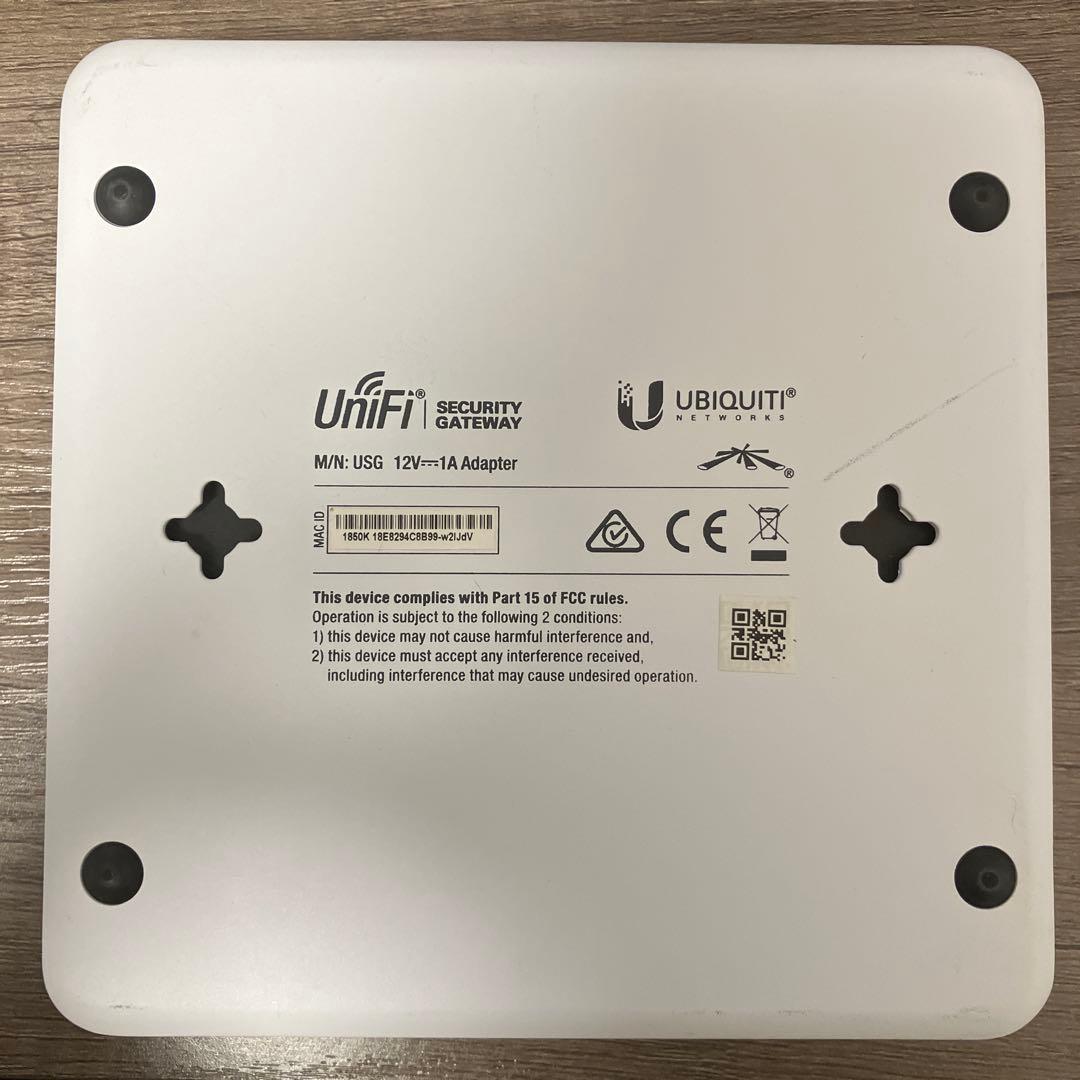 UNIFI SECURITY GATEWAY - 中古(USED)