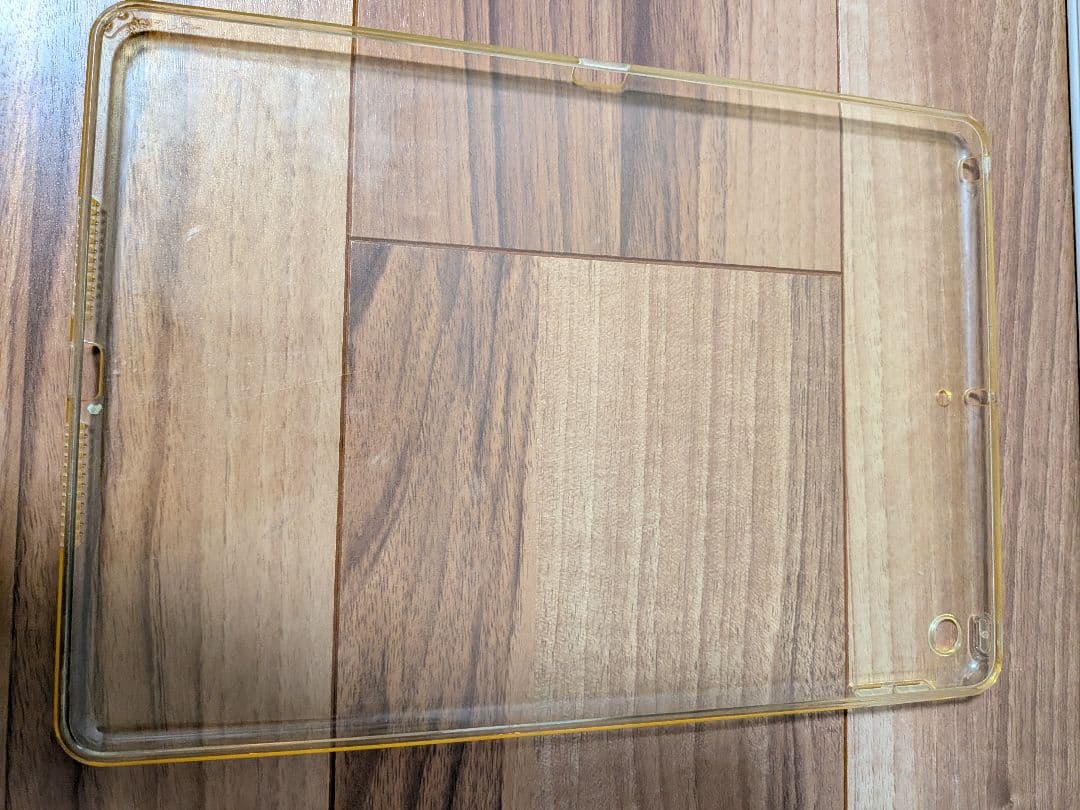 iPad 第8世代　本体 美品　スペースグレー クリアケース付き