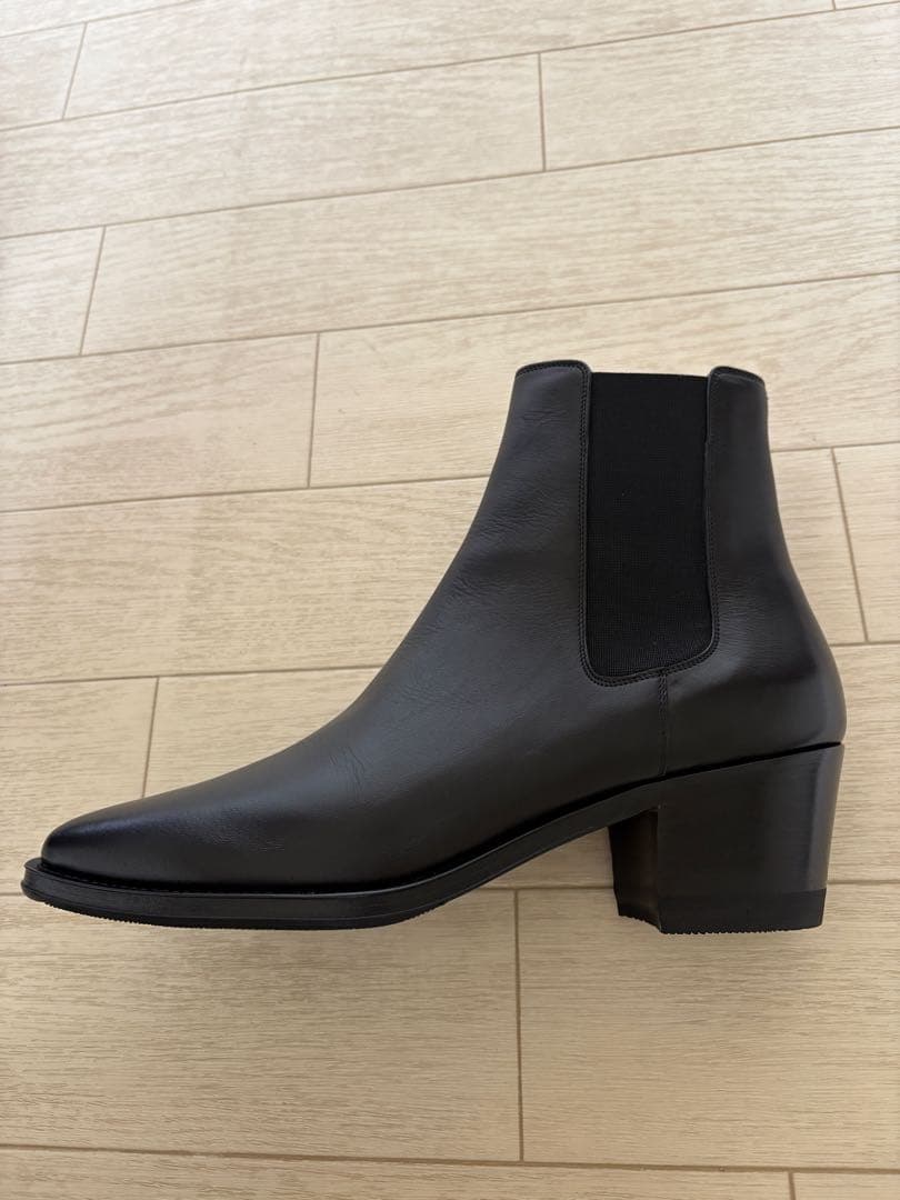 セリーヌ　カマルグバイカーチェルシーブーツ