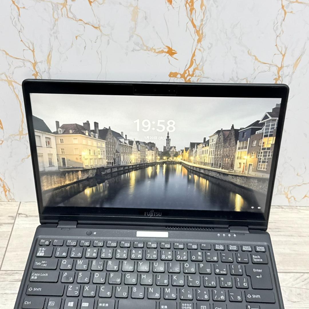 FUJITSU i5 8GB 256GB タブレットPC office21