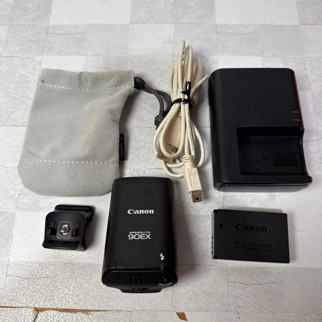 B071 Canon EOS M イオス ダブルレンズキット ミラーレス