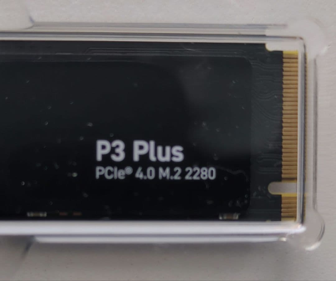SSD NVMe 1TB Crucial P3 Plus 新品未開封