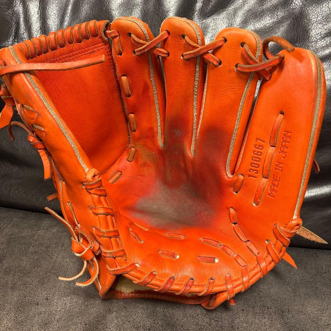 アンダーアーマー　硬式投手用グラブ