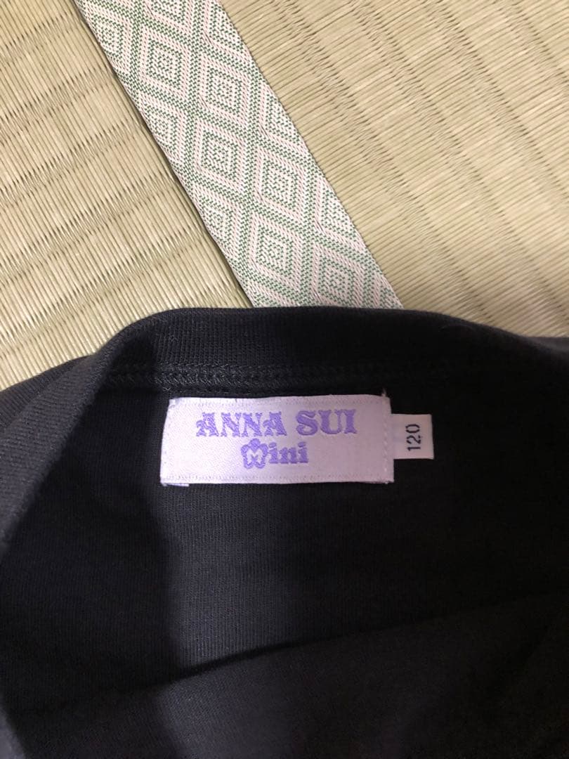 アナスイ黒Tシャツと紫チェックスカートセット