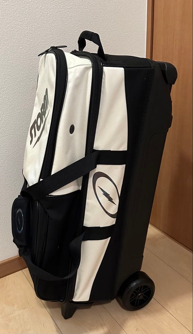 【2026年モデル】STORM ボウリング 3ボールバッグ クリームブラック