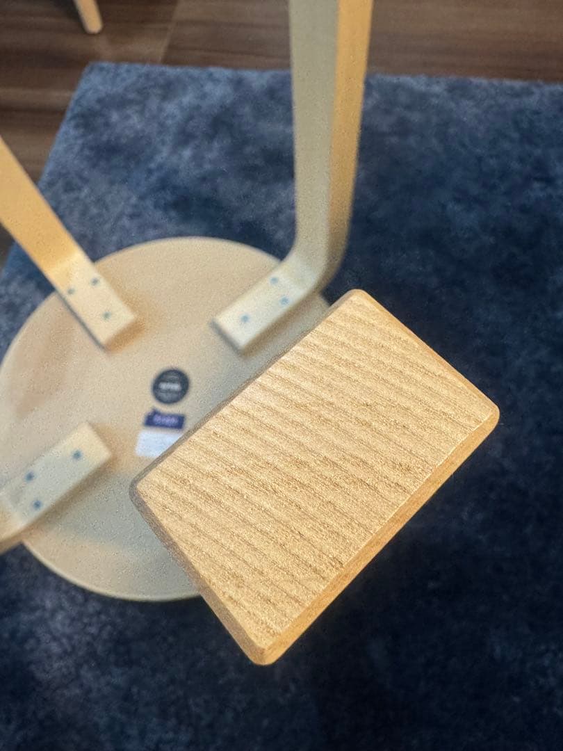 artek スツール E60 オリーヴ　4本脚　リノリウム　アルテック